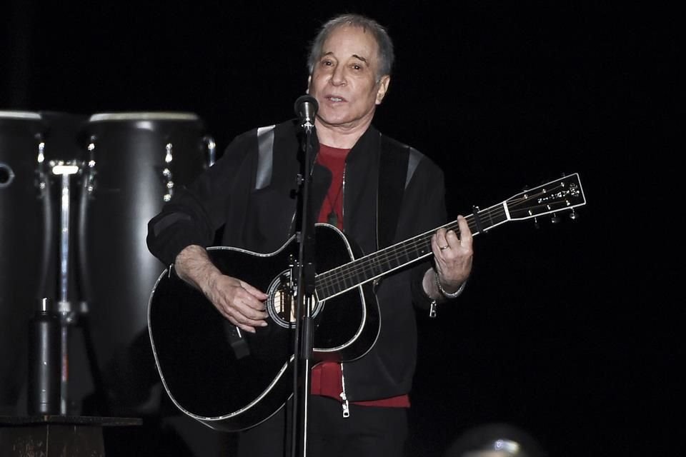 Paul Simon cantó durante la velada.