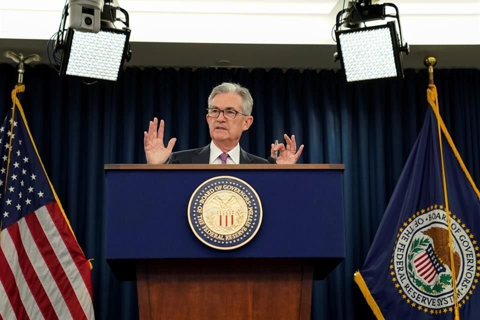 Jerome Powell, presidente de la Reserva Federal, dijo que muchos de los miembros del organismo 'quieren ver más' antes de rebajar el precio del dinero y matizó que se reaccionará a tendencias duraderas y no a eventos puntuales.