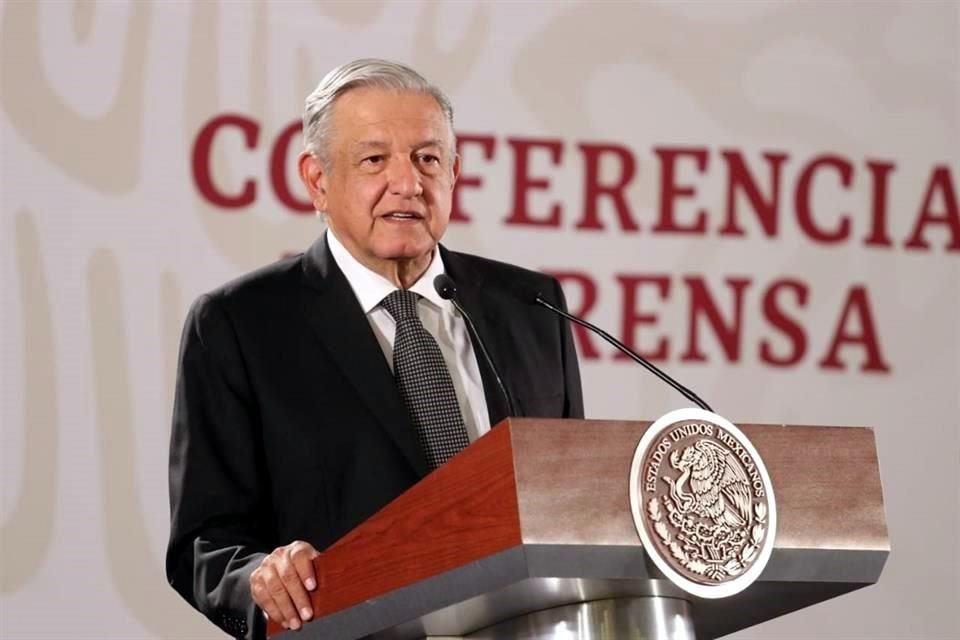 El Presidente López Obrador insistió en que en esta etapa inicial de su Gobierno no saldrá al extranjero.