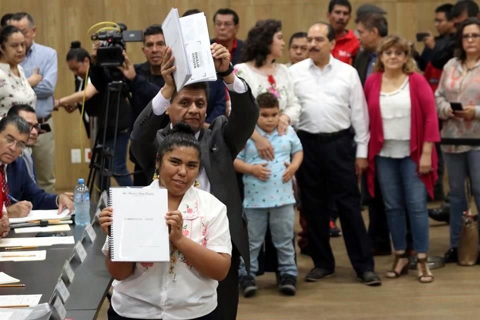 La dirigente pidió fortalecer al partido a través de la participación.