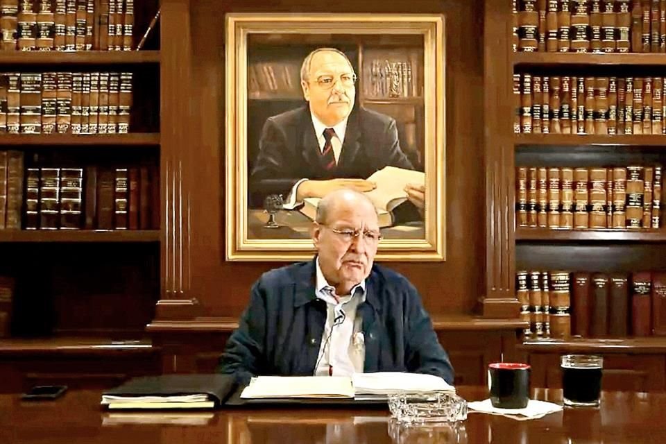 Javier Coello Trejo.