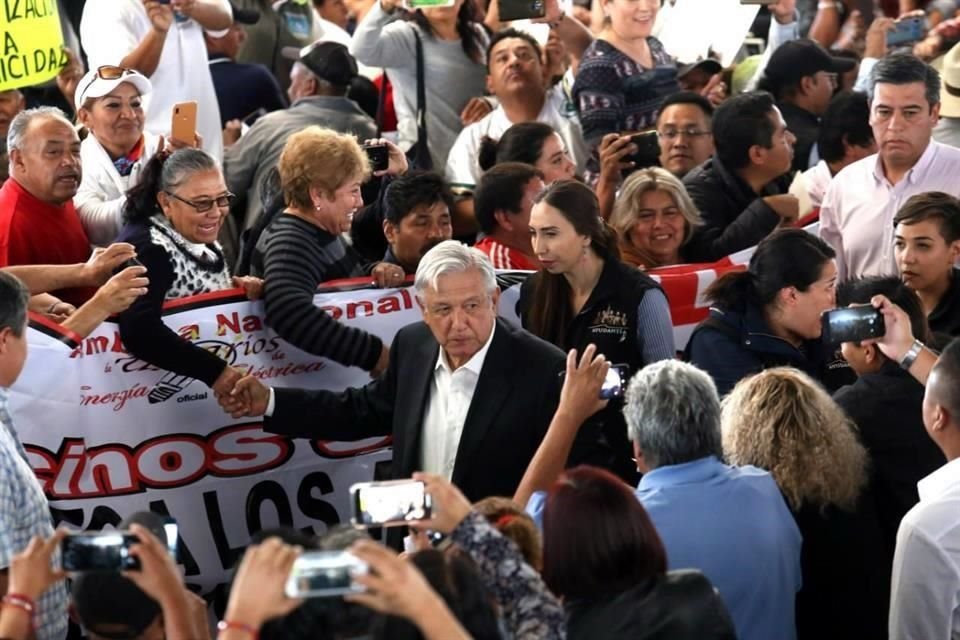 El Presidente encabezó un evento en Nezahualcóyotl, Edomex.