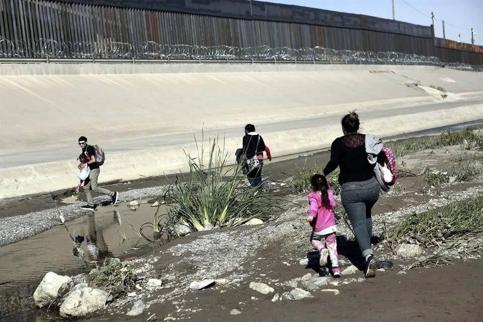 Las detenciones por parte de la Patrulla Fronteriza son de personas que optan por no registrarse en la lista o abandonan su número asignado en ésta.