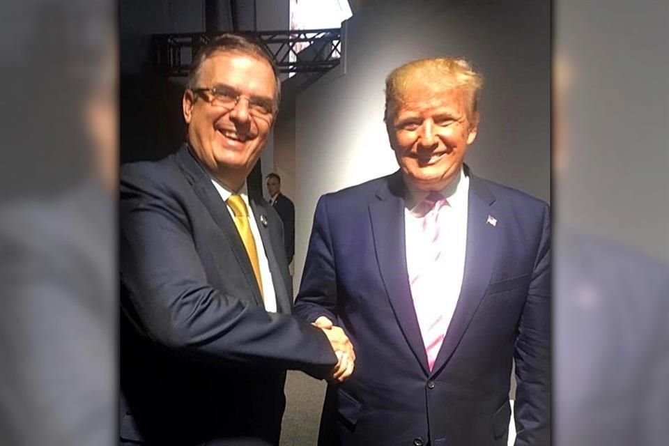 En el marco de la cumbre del G20, que se realizará en Osaka, Japón, el Canciller Marcelo Ebrard saludó al Presidente de EU, Donald Trump.