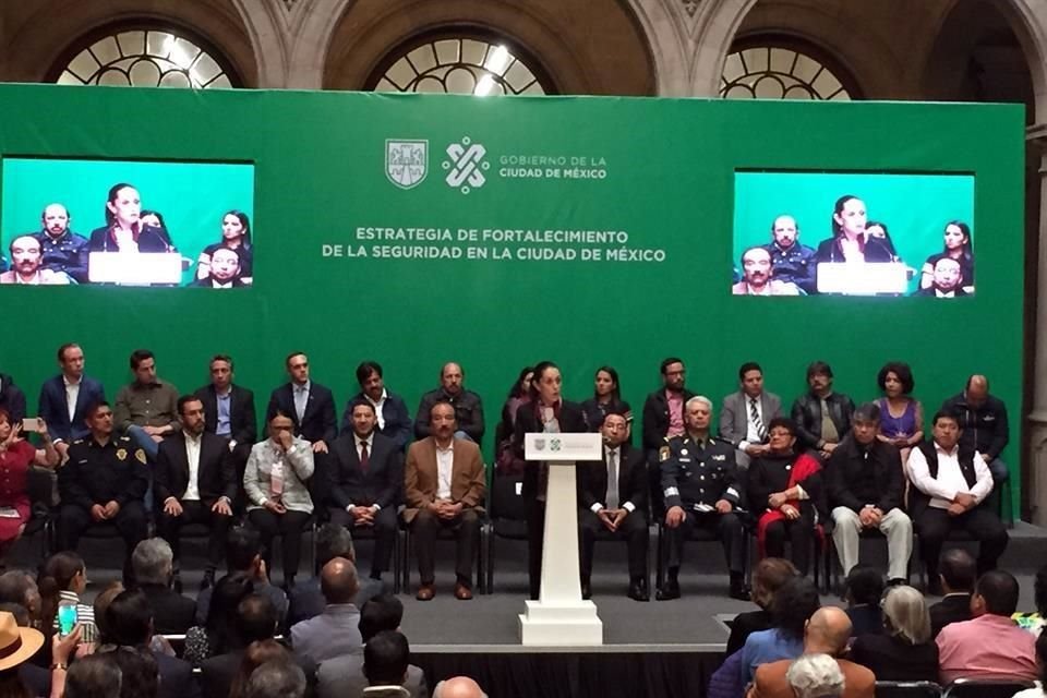 'Bienvenida la Guardia Nacional, desde aquí aseguro que vamos a construir una Ciudad de México cada vez más segura', comentó Sheinbaum.