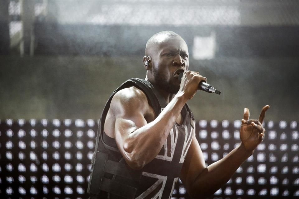 'Crown' y 'Blinded By Your Grace' fueron de los temas más coreados el viernes del rapero Stormzy.