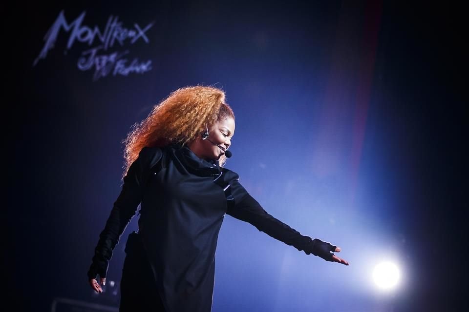 Janet Jackson durante su presentación en el festival.