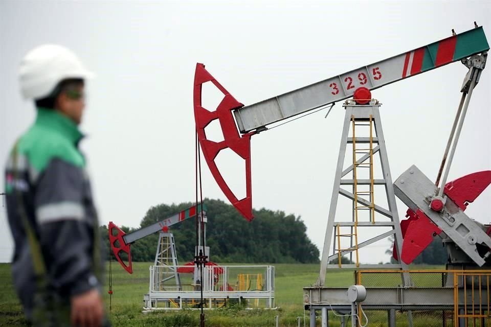 La Organización de Países Exportadores de Petróleo (OPEP) acordó el lunes extender el recorte de producción hasta fines de marzo de 2020.