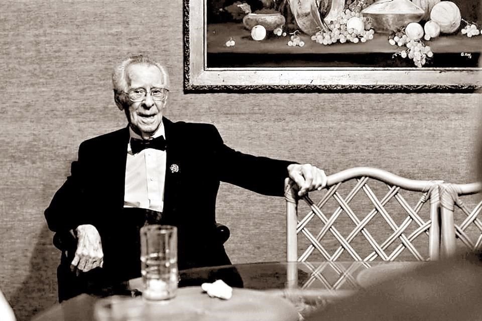 Lázaro de la Garza González