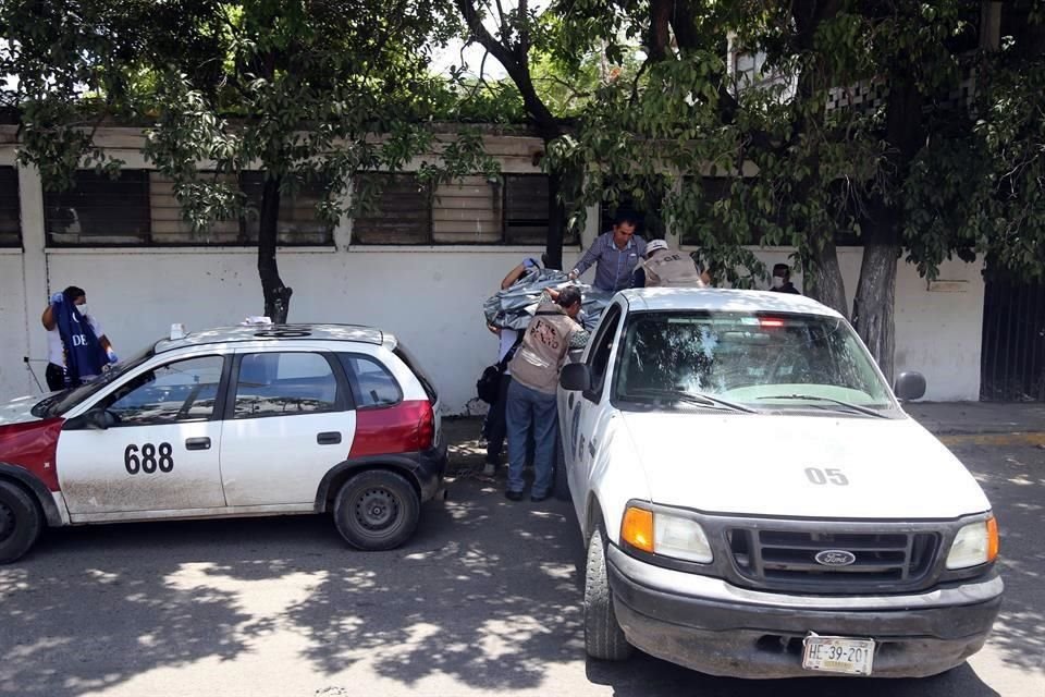 Aquí, en Chilpancingo, un taxista fue asesinado y el levantamiento del cadáver lo hicieron los peritos de la Fiscalía.