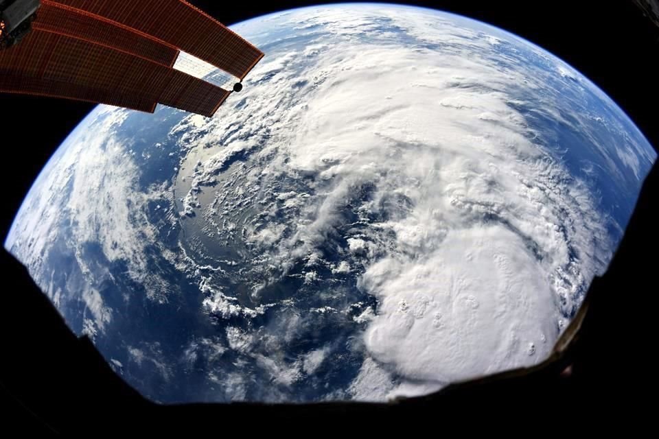 La tormenta 'Barry' se fortaleció este sábado en medida que se aproxima a las costas de Luisiana; esperan que evolucione a huracán.