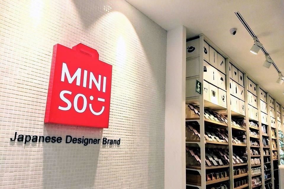 Las acciones de Miniso, con clave MNSO N, cotizan en dólares.