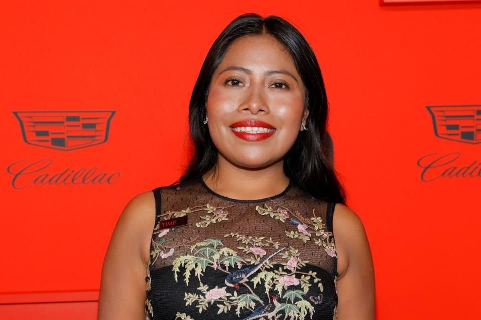 Yalitza Aparicio competirá por el premio de la categoría Inspiración Favorita contra Isabella De La Torre 'Bala', Raúl Jiménez y el boxeador Saúl 'Canelo' Álvarez.