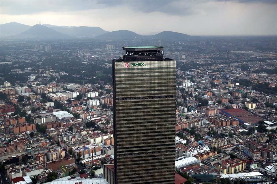 Pemex registró una producción de un millón 694 mil barriles de crudo.