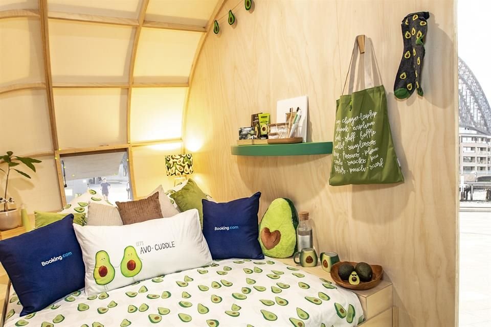 Olvida el hotel cinco estrellas, si quieres verdadero lujo lo de hoy es hospedarse ¡en un aguacate!