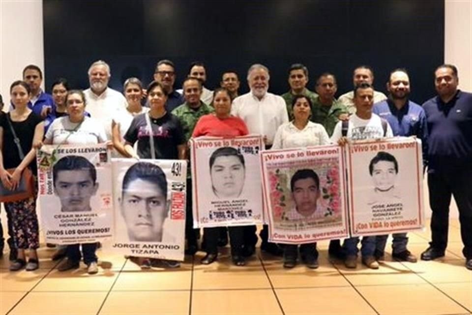 Hoy, como parte de los acuerdos de la Comisión para la Verdad y Acceso a la Justicia para el Caso Ayotzinapa, esa demanda se cumplió.