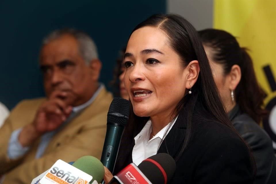 Verónica Juárez, coordinadora del PRD en San Lázaro.