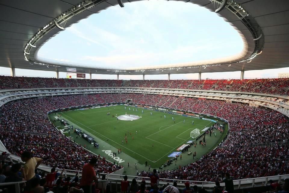 El Estadio Akron cumple nueve años y se consolida como la casa de las Chivas.