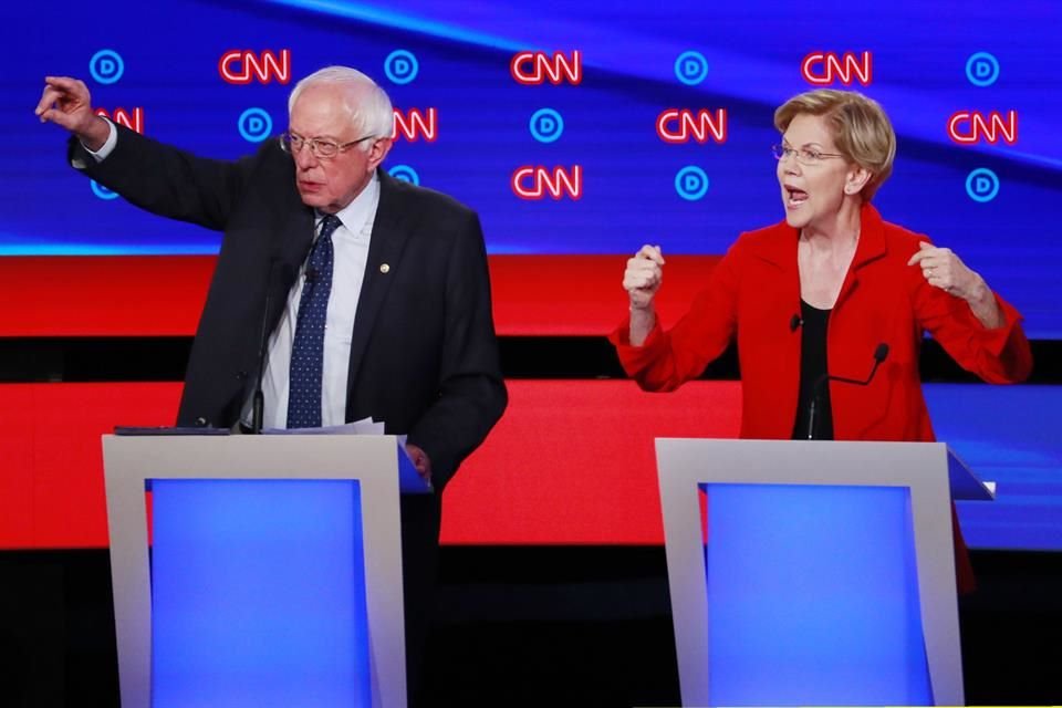 Los progresistas Bernie Sanders y Elizabeth Warren acapararon cámaras y ataques durante la primera noche del segundo debate.