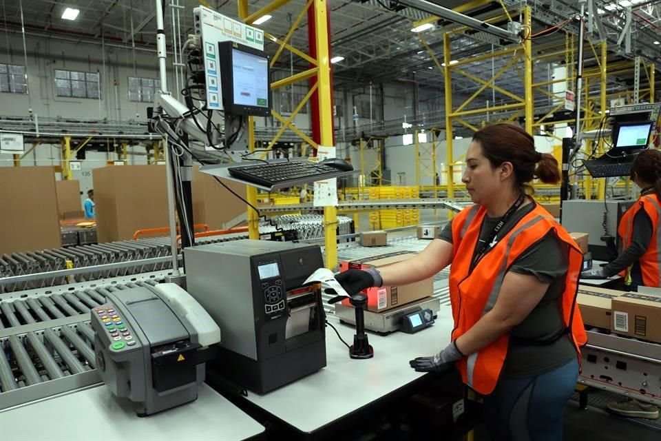 Amazon suma cuatro centros de distribución en el País.