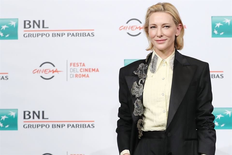 Si las conversaciones llegaran a buen puerto, Blanchett sería la protagonista de esta cinta junto a Bradley Cooper.