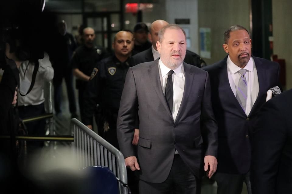 Harvey Weinstein enfrentará en septiembre juicio por agresión sexual.