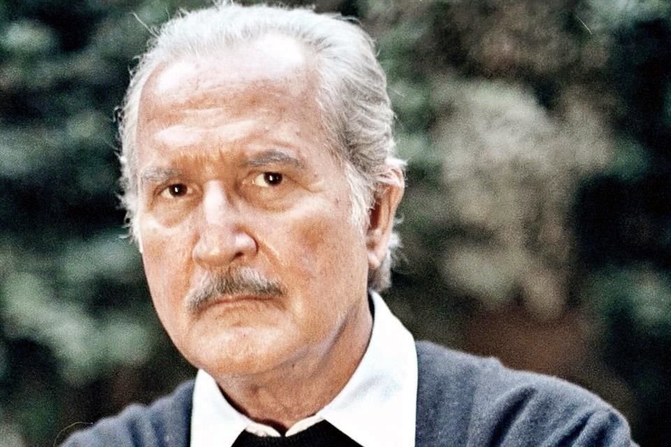 Carlos Fuentes falleció el 15 de mayo de 2012.