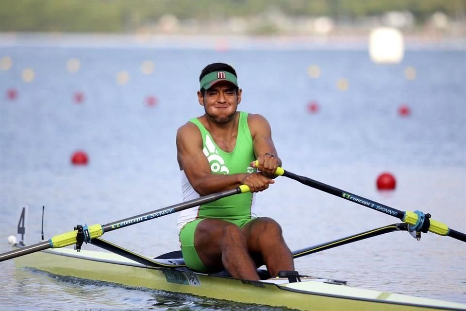 Juan Carlos Cabrera obtuvo la plata para México.