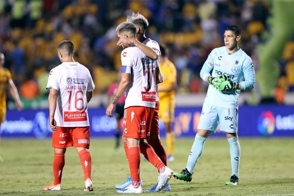 En 22 minutos, Necaxa recibió tres goles de los que no se pudo reponer.