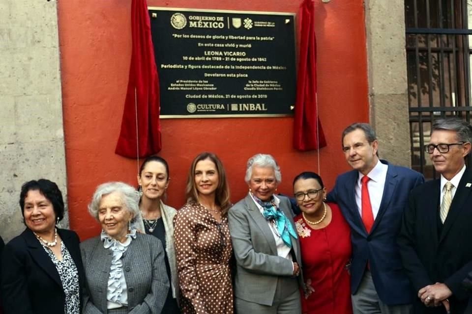 La placa fue colocada en la que fue casa de Vicario, en el Centro de la Ciudad de México, y hoy es sede de la Coordinación Nacional de Literatura.