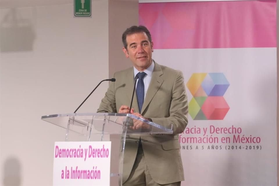 A juicio de Córdova, la Constitución es la que debe establecer las reglas.