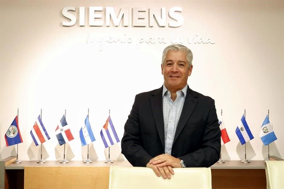 Juan Ignacio Díaz, director general de Siemens para México y Centroamérica, afirmó que la empresa planea invertir 450 millones de dólares en los próximo tres años en el País.