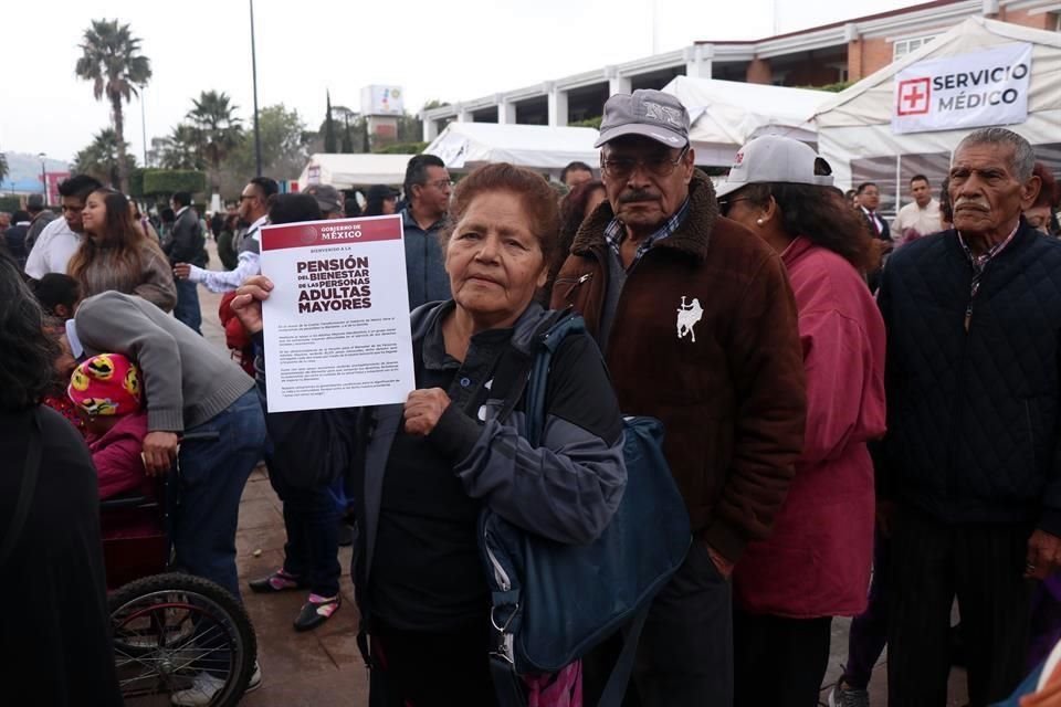 Expertos advirtieron que recopilacin de datos, como clave de elector, genera dudas respecto al uso que buscar darle al Censo de Bienestar.