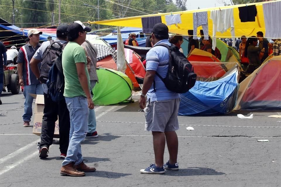 Los docentes demandan ser incluidos en la discusión de las leyes secundarias en materia educativa.