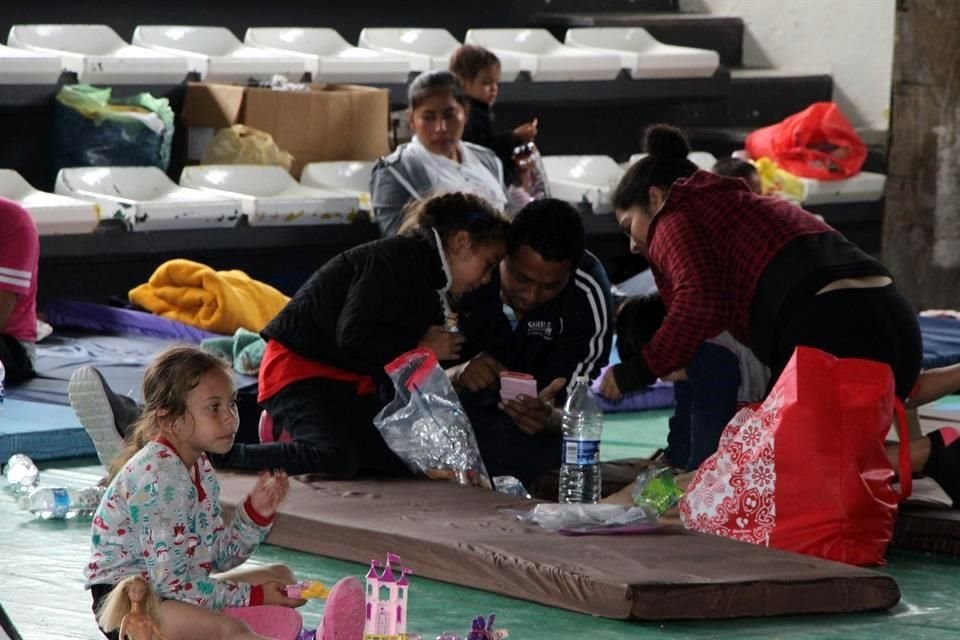La comisión recién creada coordinará políticas, programas y acciones en materia migratoria.