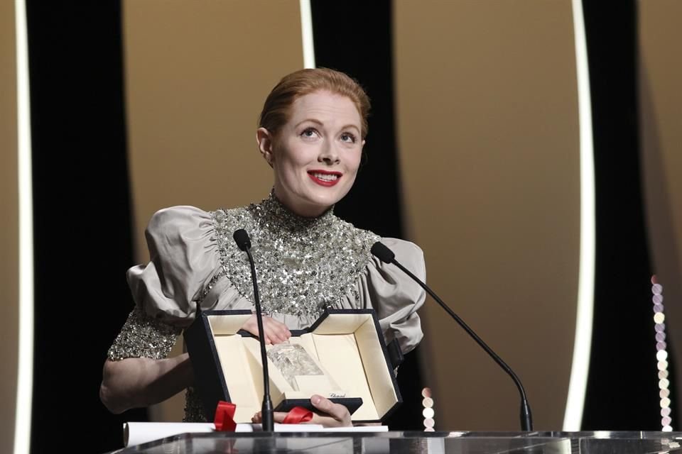 La actriz fue reconocida como la Mejor Actriz durante la edición 2019 del Festival de Cannes.