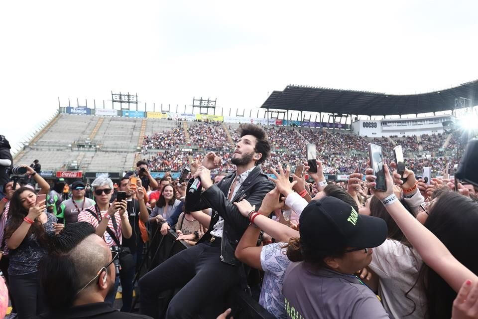 La audiencia disfrutó un maratón musical de varias horas.