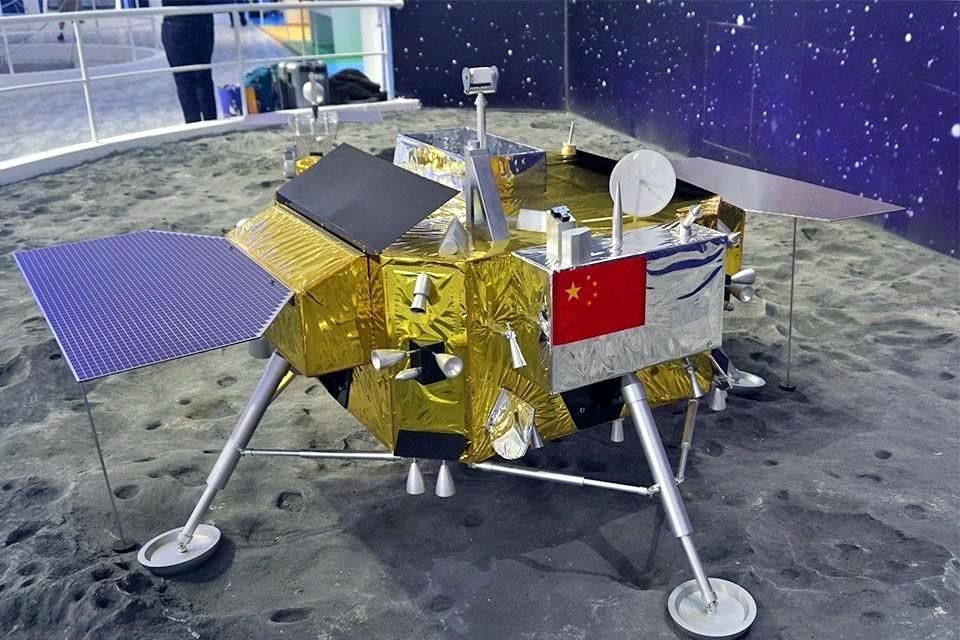 Maqueta de Chang'e 4, sonda espacial china.