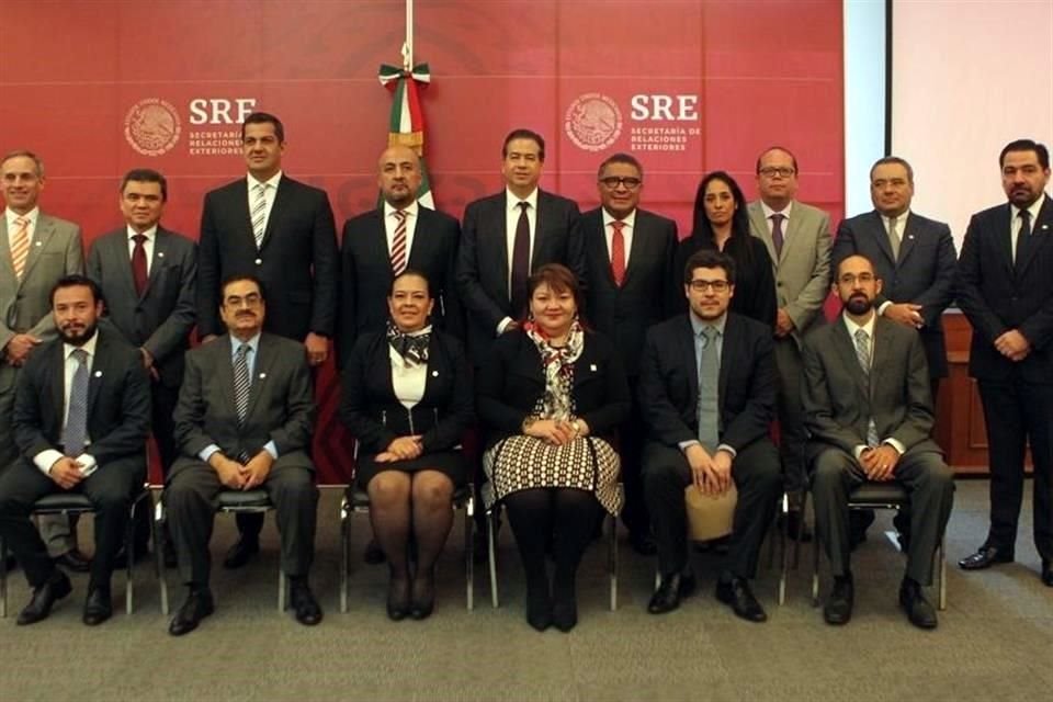 En sesión, se aprobaron los Lineamientos de Operación y Funcionamiento de la Comisión Intersecretarial de Atención Integral en Materia Migratoria.