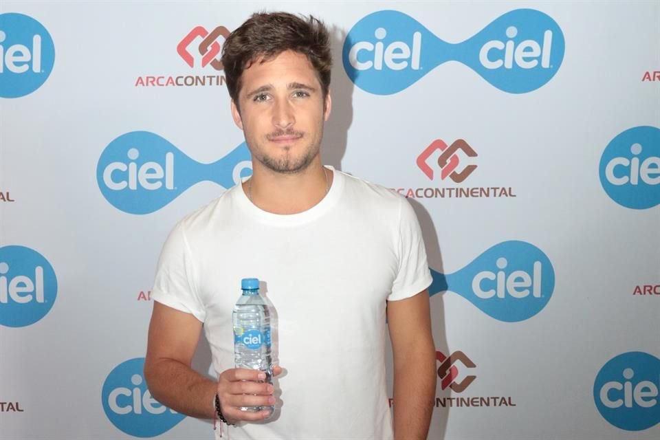 Boneta visitó Monterrey por su trabajo publicitario como embajador de la marca Ciel.