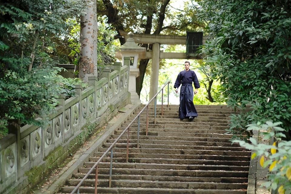 El proyecto, que estrenó la noche del lunes en Univisión y llega a Netflix el viernes, se grabó en Japón, EU, España y México.