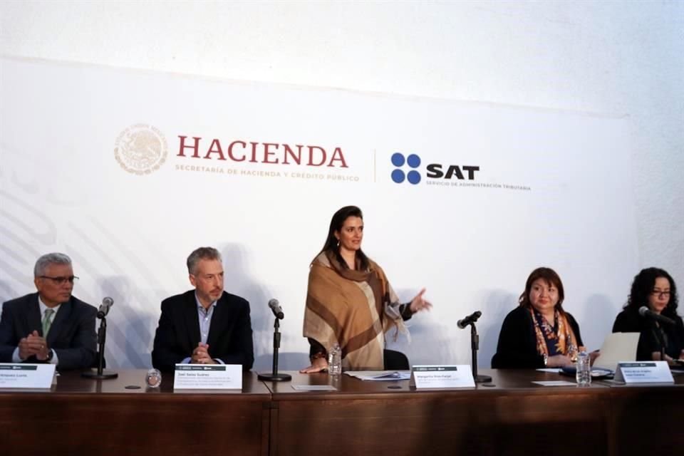 Tras 4 años de litigios, SAT dio a organización Fundar lista de beneficiados con condonaciones y cancelaciones fiscales entre 2007 y 2015.