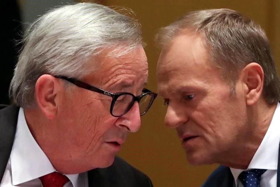 Jean-Claude Juncker, presidente de la Comisión Europea y  Donald Tusk, presidente del Consejo Europeo.