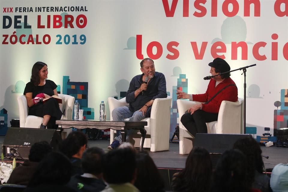 Homenaje a José Agustín. Lectura: Daniel Giménez Cacho. Con la presencia de su hijo Andrés Ramírez.