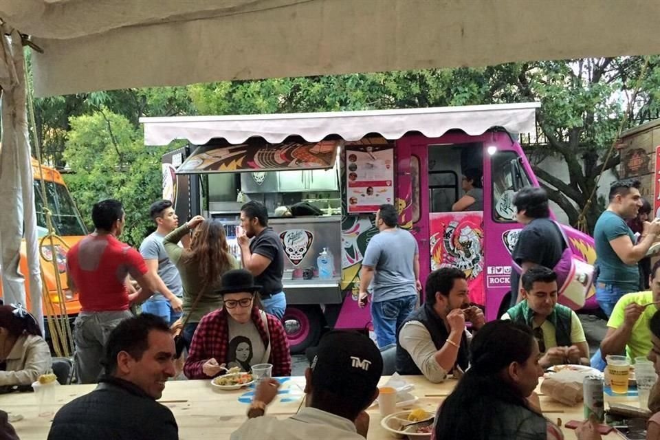Los camiones del gremio no cuentan con permisos para vender en CDMX.