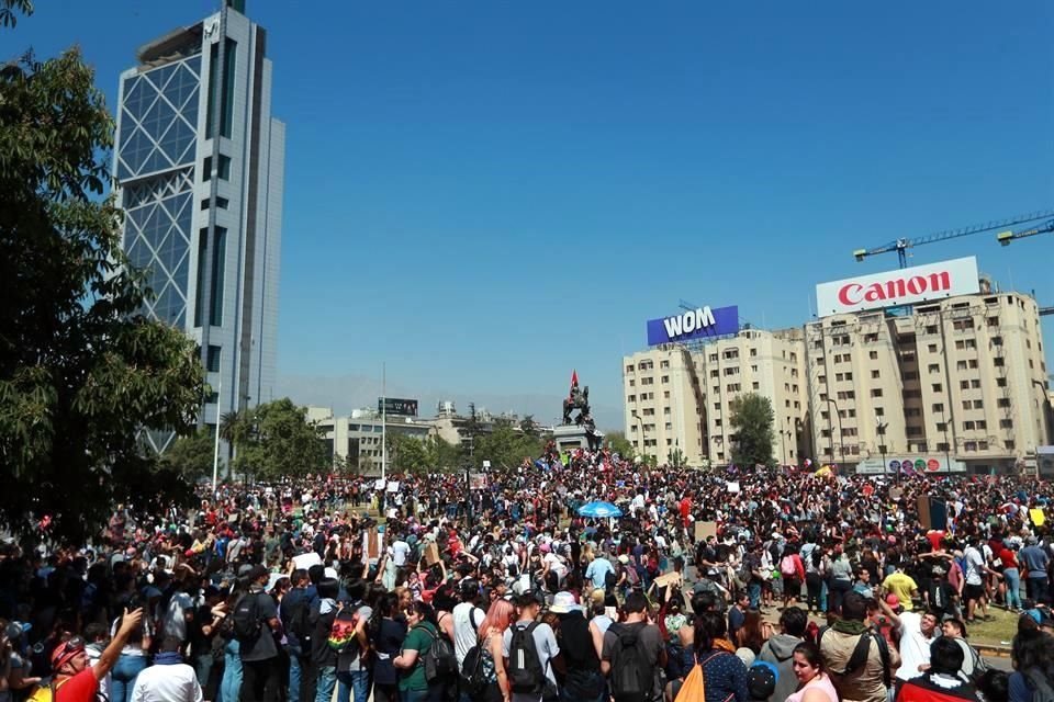 Uno de los puntos de reunión de las manifestaciones de hoy fue la Plaza Italia.