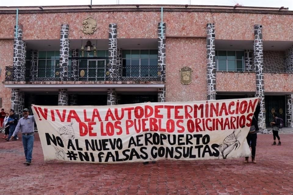 Hernández indicó que los pobladores en seis décadas no han tenido inconveniente con la base aérea operada únicamente con militares.