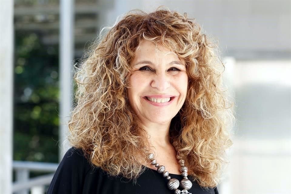 La escritora Gioconda Belli acaba de publicar 'Rebeliones y revelaciones' (Txalaparta), una suerte de compendio de su 'filosofía' de lo que es ser mujer.