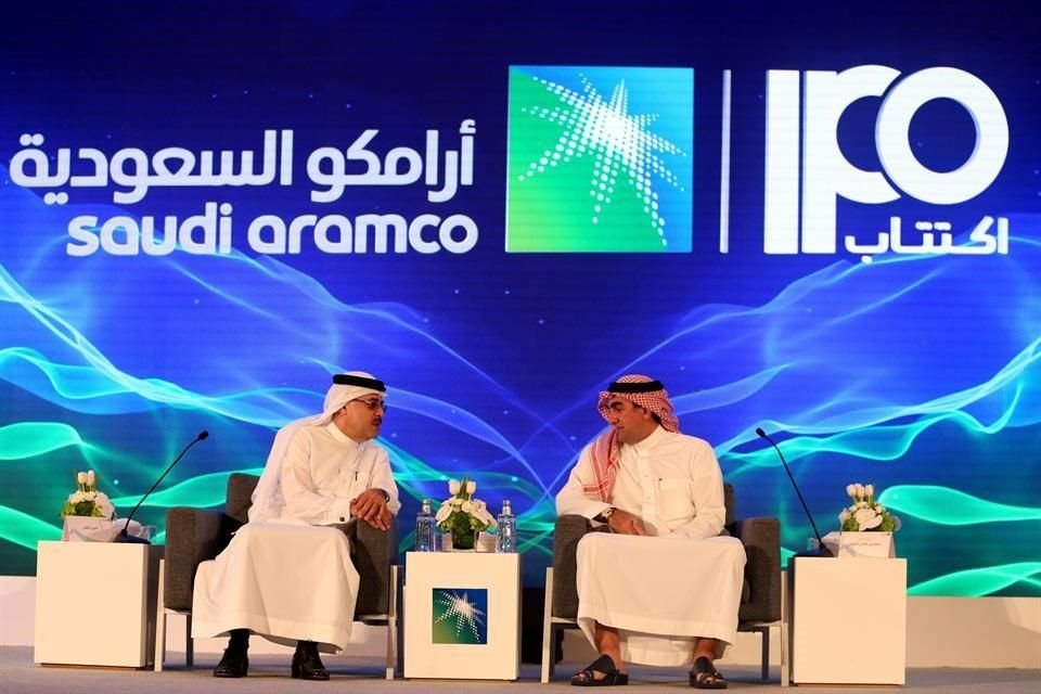 Amin H. Nasser, presidente y CEO de Aramco, y Yasser al-Rumayyan, presidente del Consejo de Dirección de Aramco.