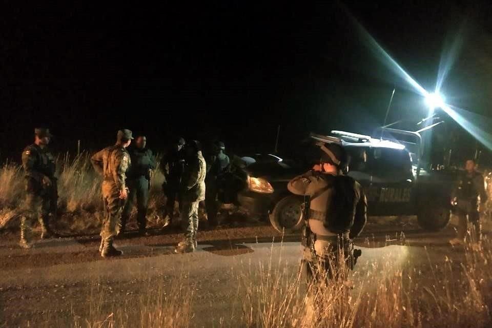 El activista estimó que la protección que tienen en Galeana es de aproximadamente 20 elementos en unas tres camionetas.